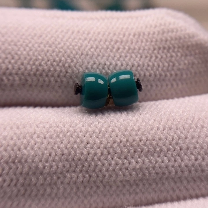 未镶嵌绿松石珠宝奇石直切对珠5.6mm福利款A593