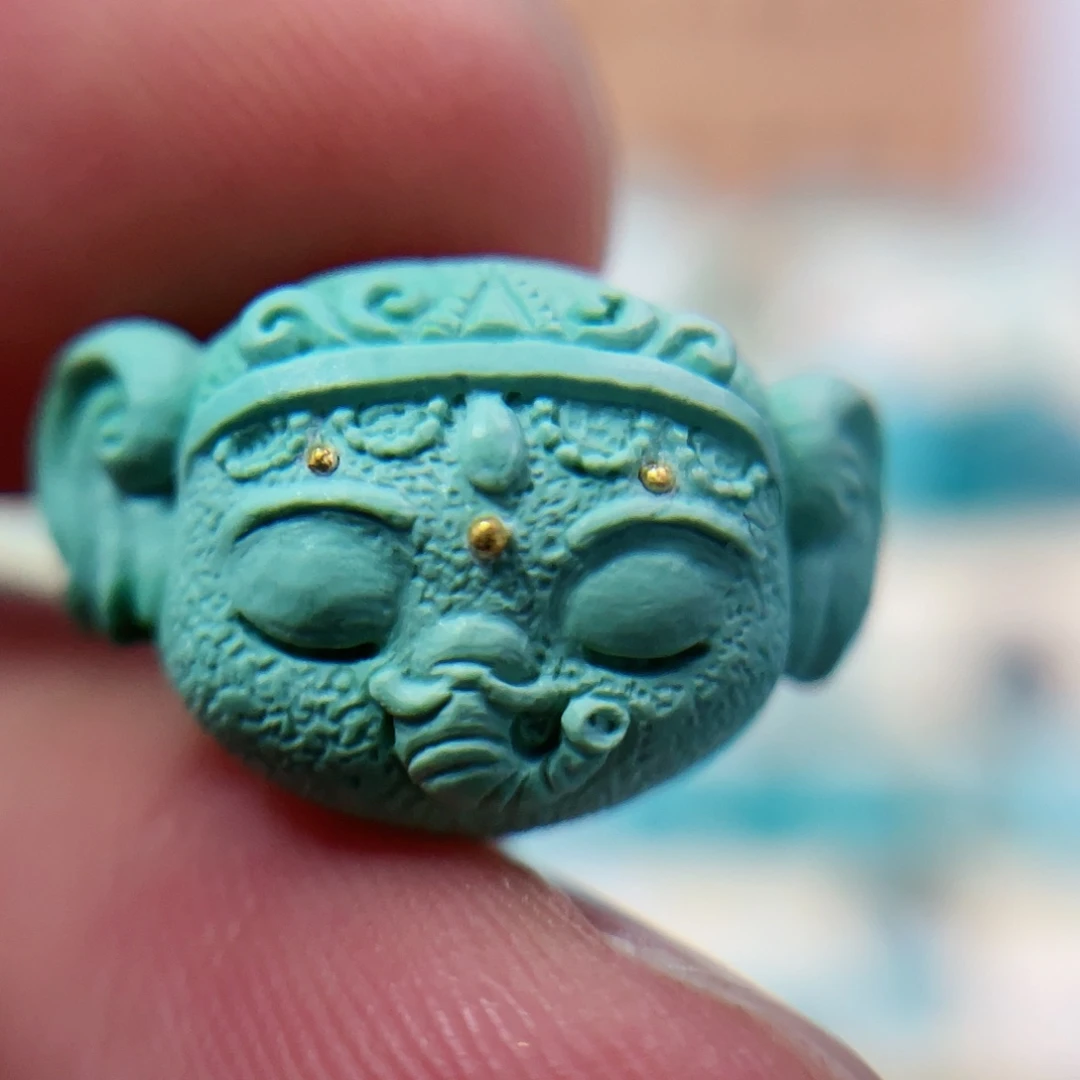 绿松石配饰未镶嵌