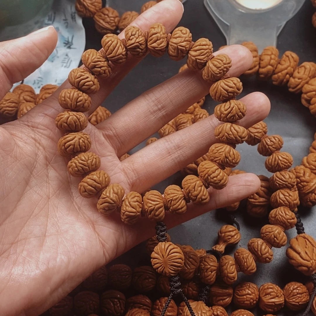 牛***i吊坠文玩核桃桃核