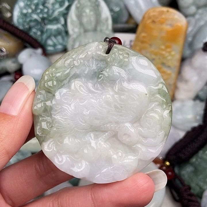 颈饰未镶嵌翡翠翡翠