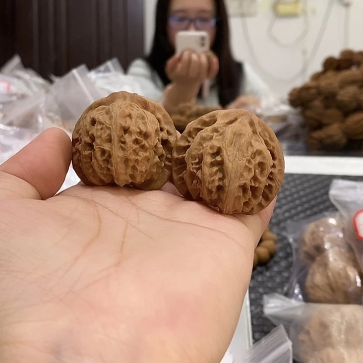 文玩核桃吊坠宫灯38+