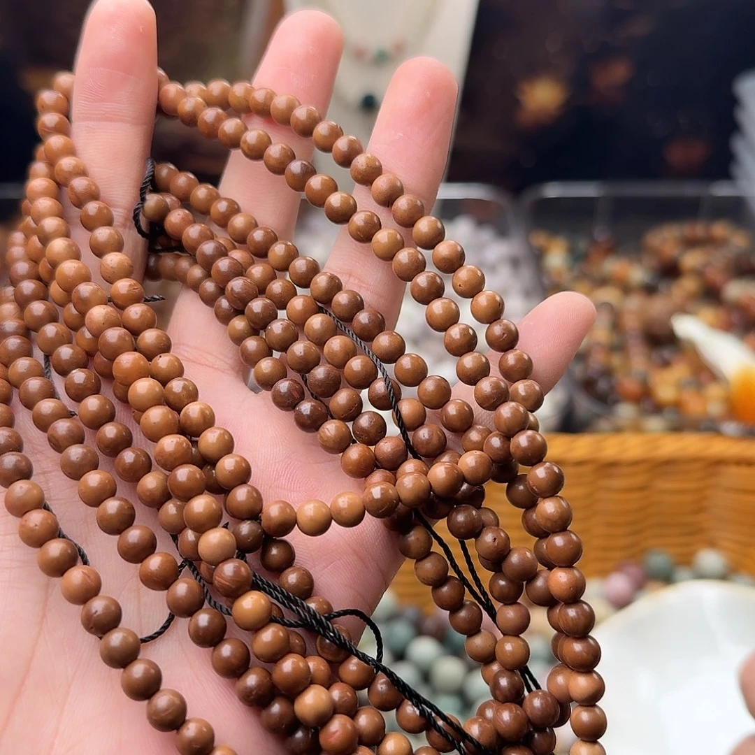 菩提根/象牙果吊坠114 颗卡 6 库克圆