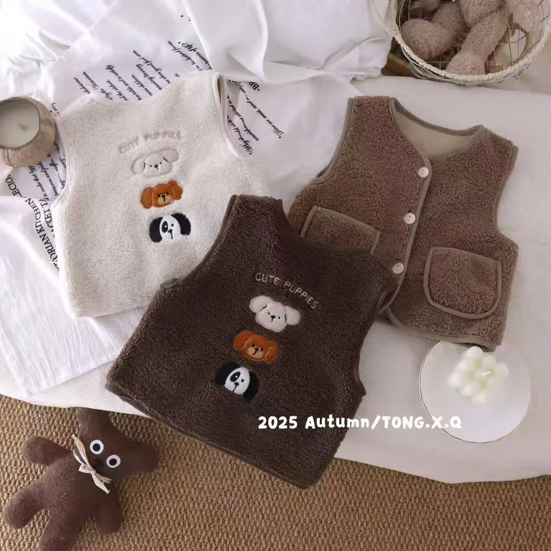 萌宝奥利绒秋冬马甲百搭