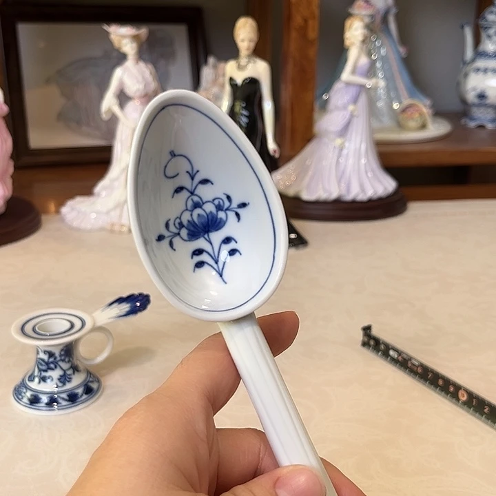 杯欧洲中古瓷器摆件