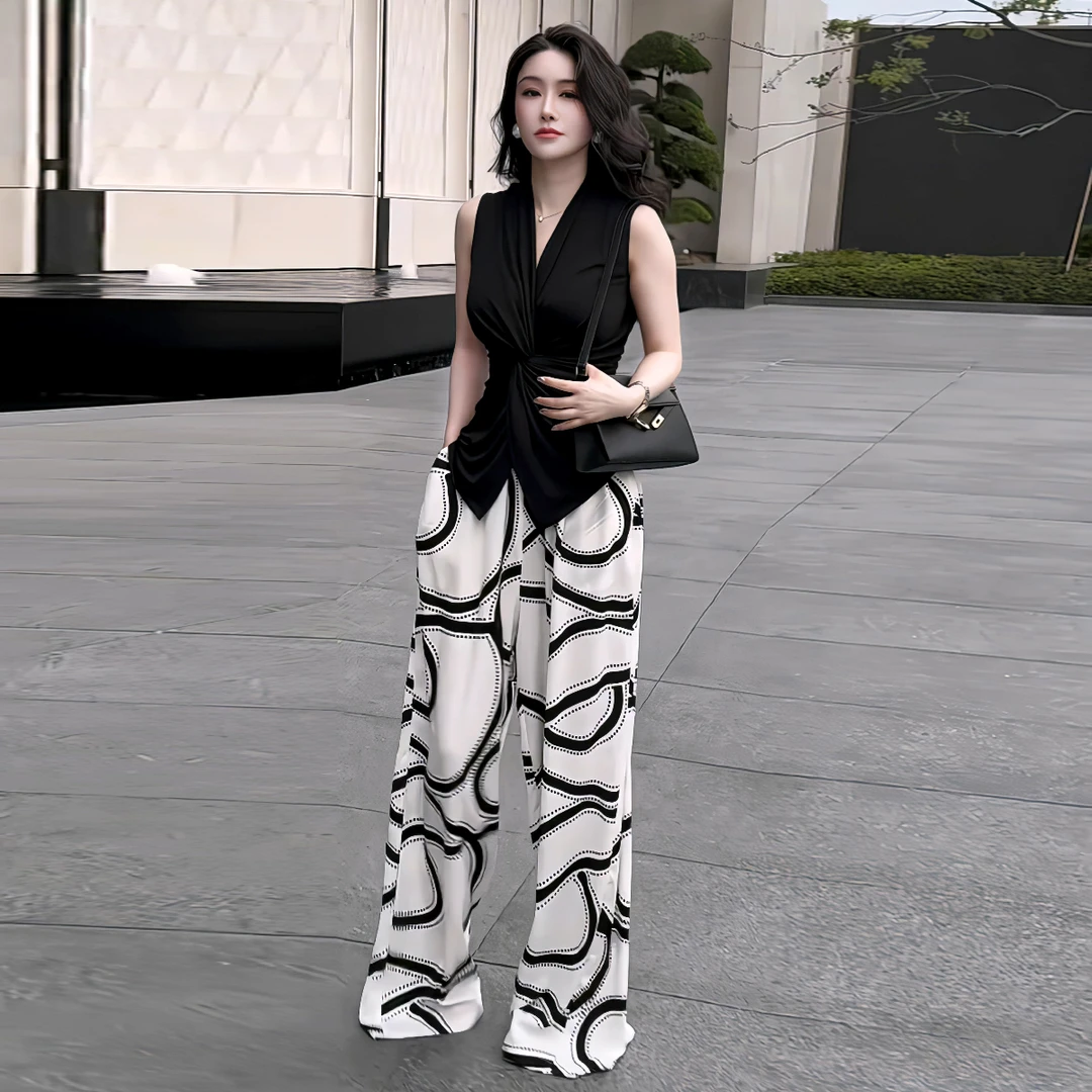 夏季穿搭一整套装女高级感气质减龄慵懒风黑色上衣搭配显瘦阔腿裤