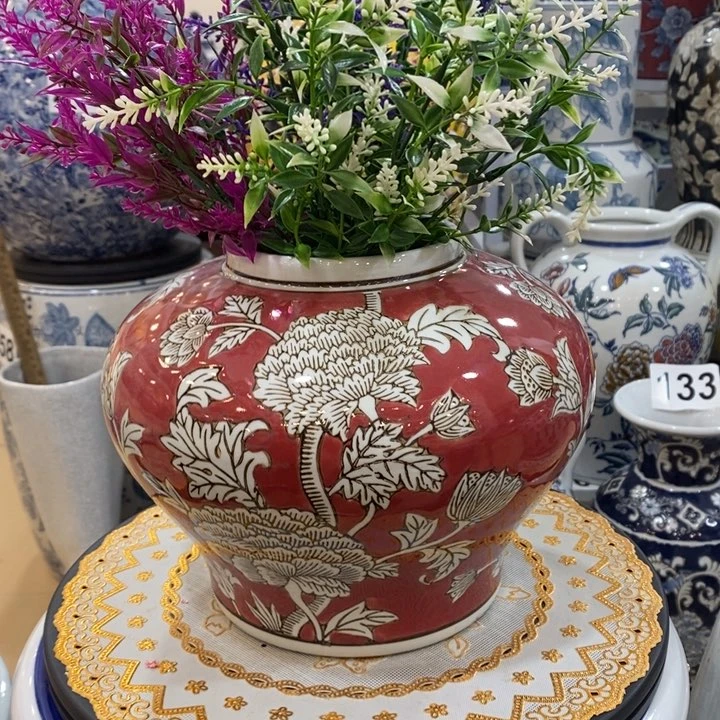 【闪购商品】摆件手绘大肚红色花瓶。。。