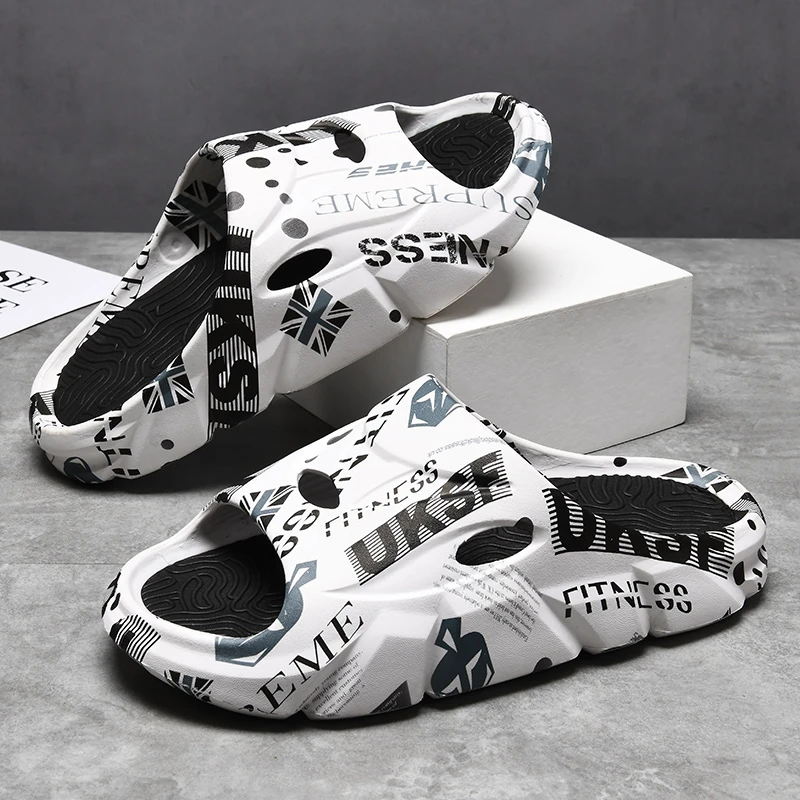 夏季新款拖鞋男士外穿休闲厚底百搭凉拖个性潮流踩屎感软底一字拖