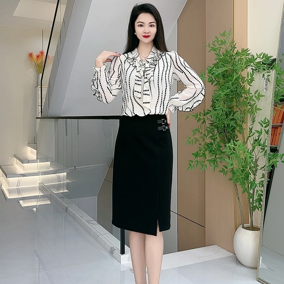 H2508早春新款线条波点荷叶领显瘦时尚穿搭拼接假两件女装连衣裙