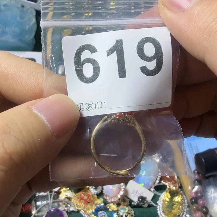 果***子石英质玉银S925镶嵌戒指