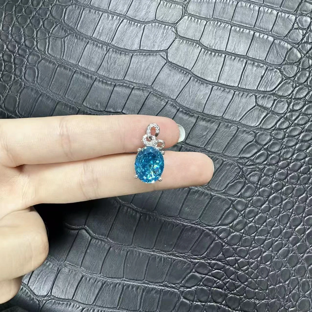 JDP1082阿鲁沙-典藏轻奢海蓝尖晶-精工925吊坠