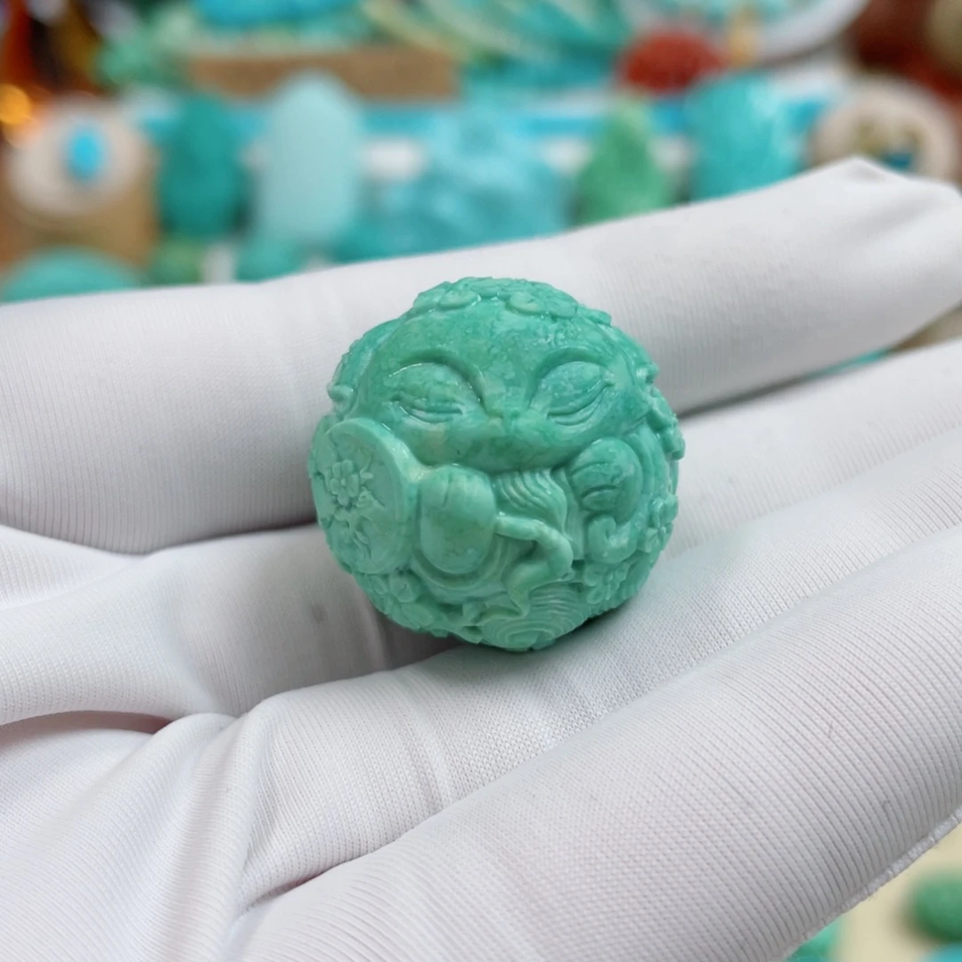 绿松石未镶嵌珠宝奇石