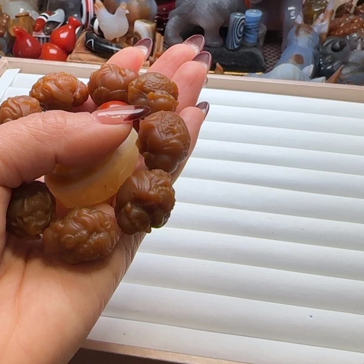 静****玛瑙/玉髓未镶嵌珠宝半成品