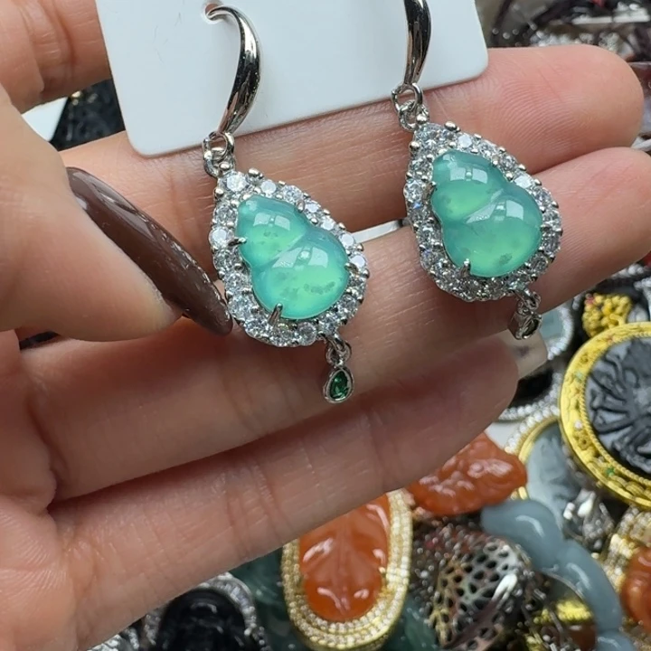 翡翠未镶嵌项链翡翠