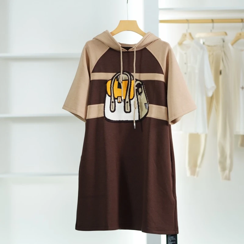 【小黑南油】Y217-1  女装时尚春夏休闲连帽卫衣裙咖色18131