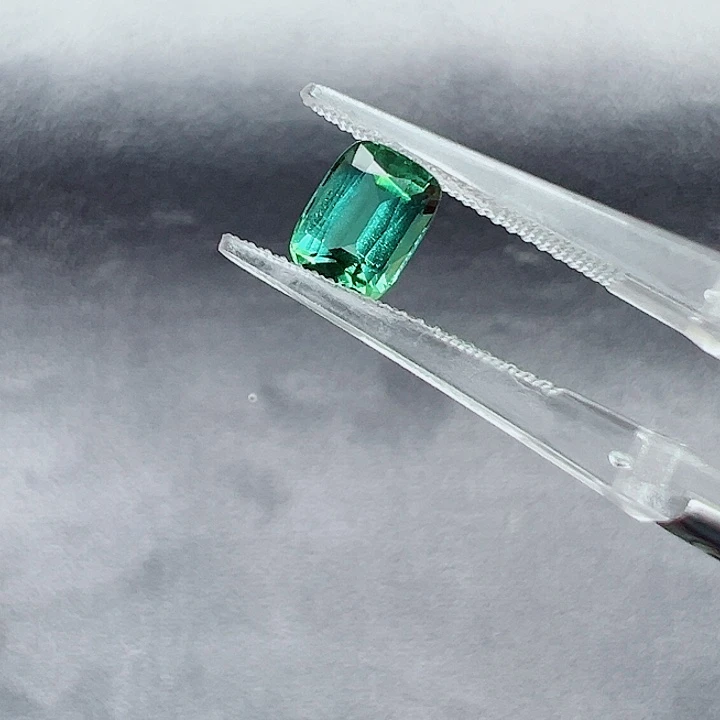 未镶嵌裸石碧玺1.47ct天然阿富汗绿碧玺