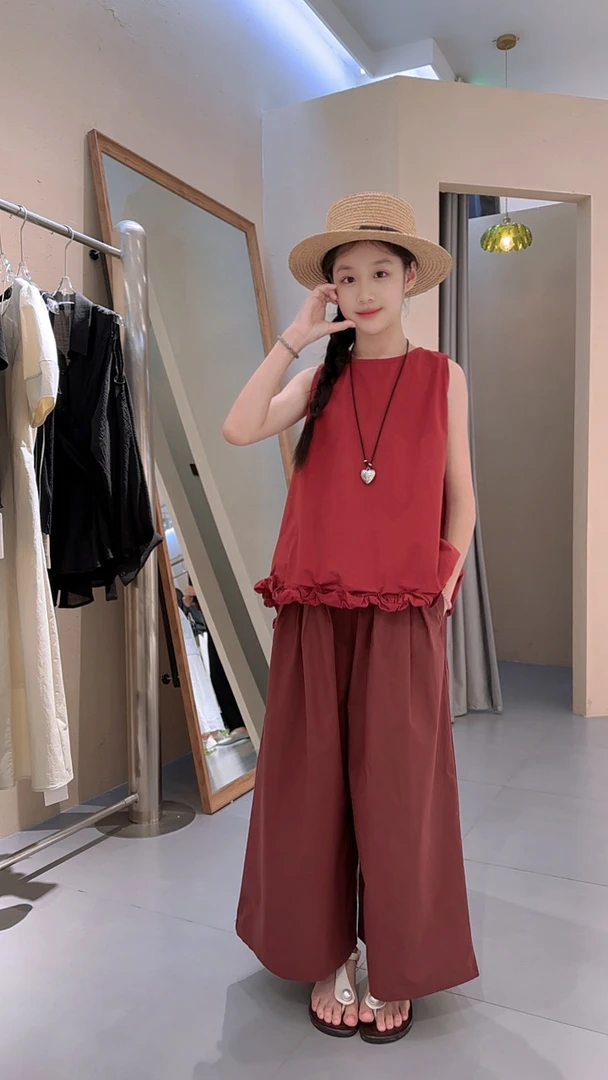 女童夏季套装儿童2025洋气时髦新款短袖T恤大童时尚阔腿裤两件套