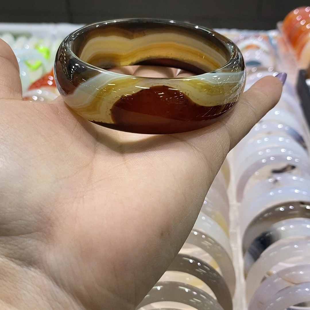 玛瑙/玉髓未镶嵌手镯