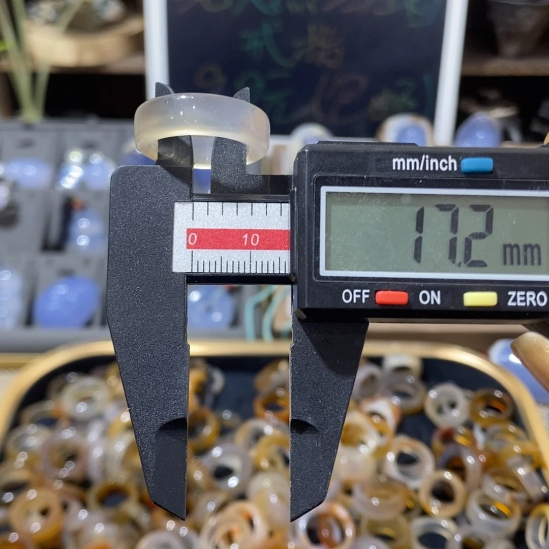 未镶嵌玛瑙/玉髓珠宝奇石