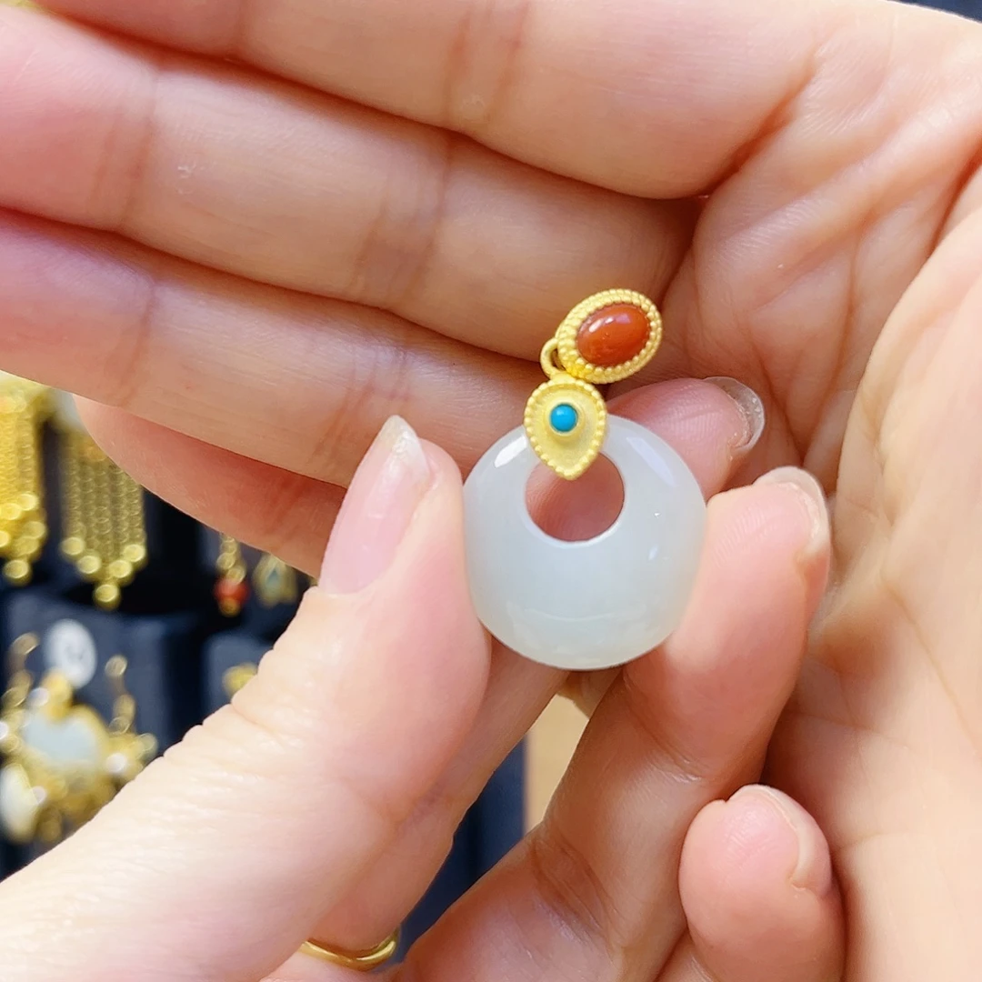 和田玉银S925镀金镶嵌颈饰