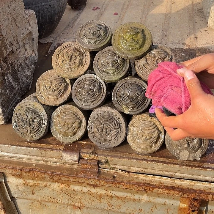 吕***风石材瓦当精品不包邮