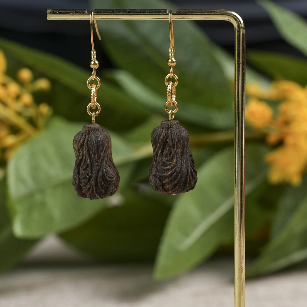 【新人福利款】富森白菜必拍款耳环/耳坠沉香木雕