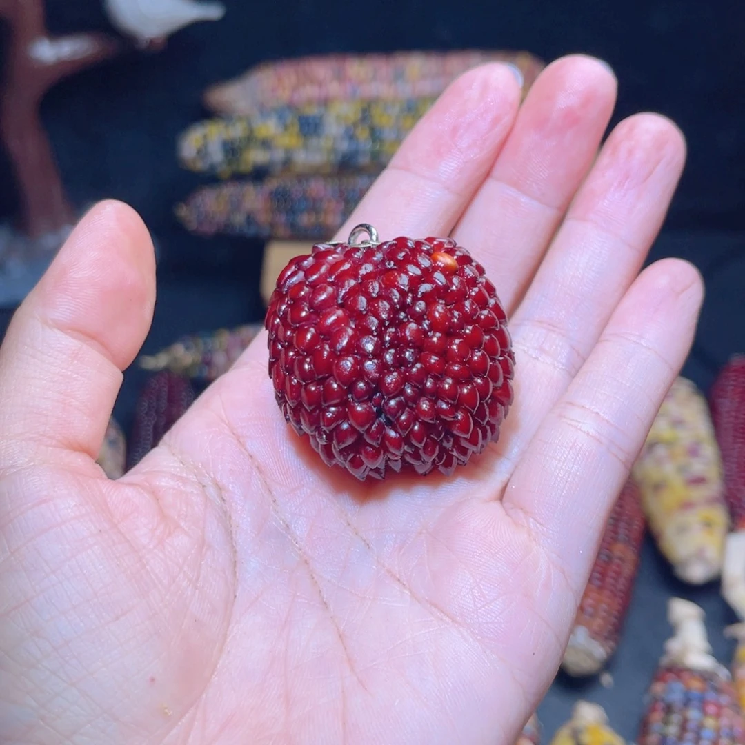 梦****方文玩小玉米毛料