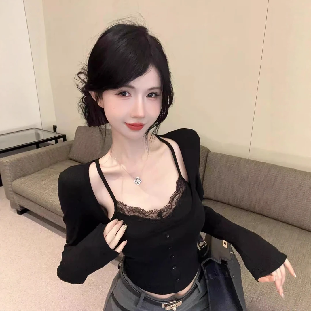 纯欲辣妹一字肩吊带上衣秋冬假两件内搭打底衫蕾丝绝美长袖t恤女