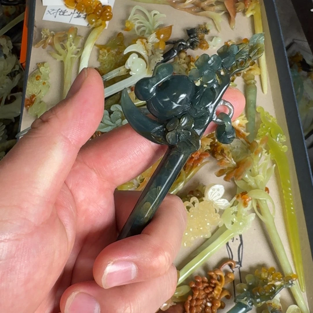 岫玉发簪未镶嵌佛***、