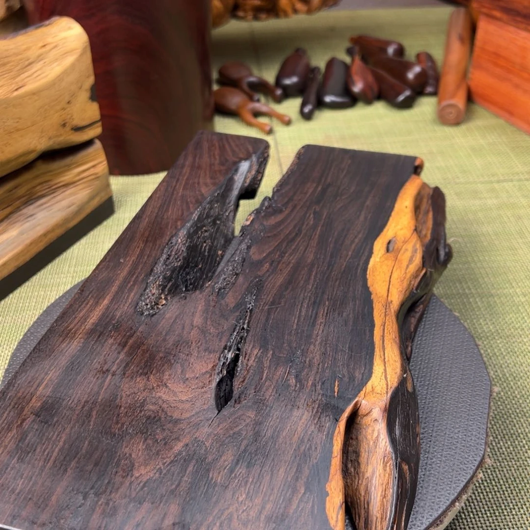 大果紫檀（缅甸花梨）利*特