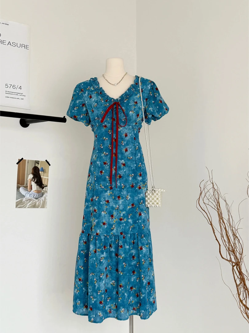 夏季新款蓝色碎花短袖V领修身显瘦长款连衣裙