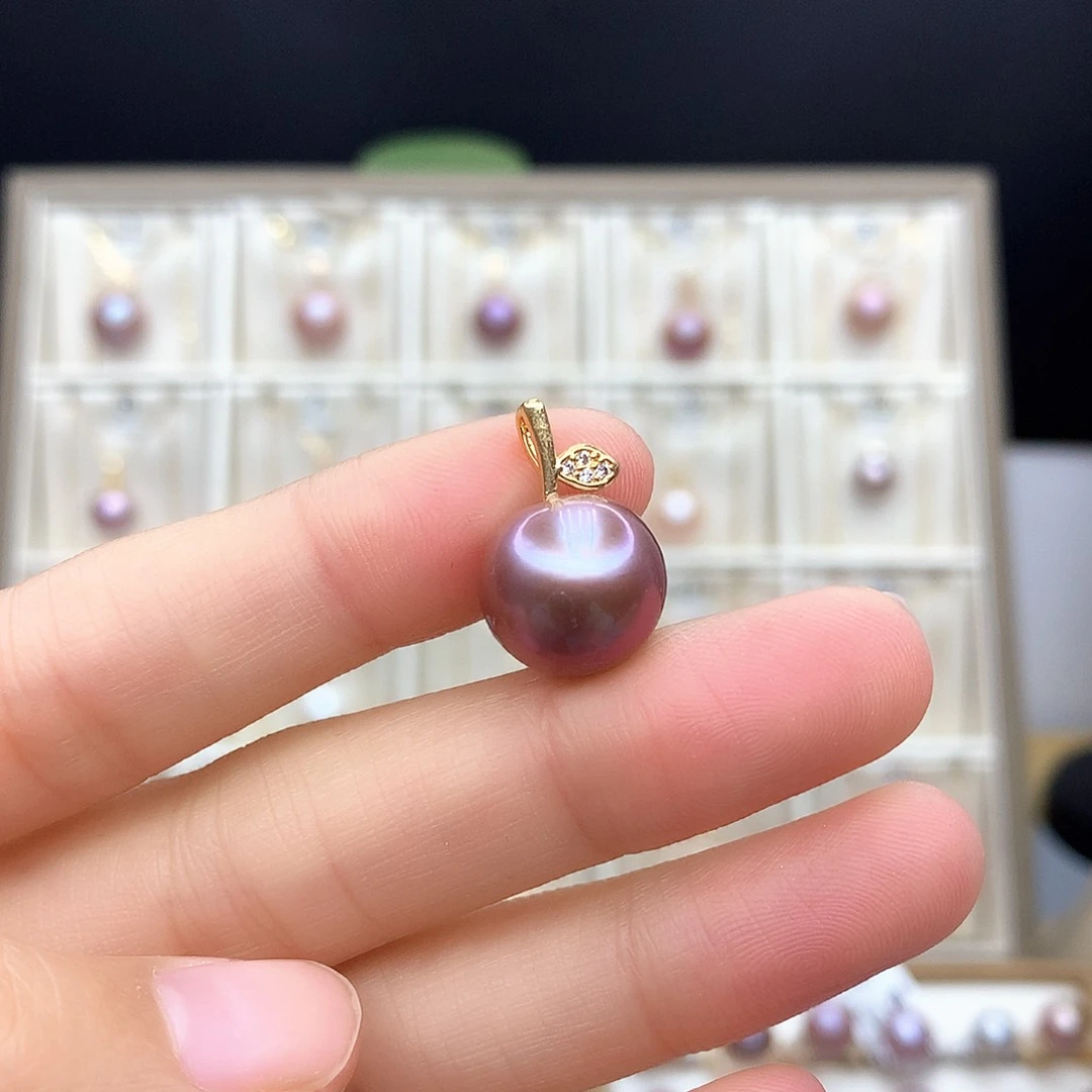淡水珍珠颈饰合金伊*铃