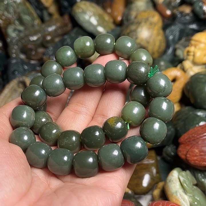 岫岩河磨玉（透闪石质玉）未镶嵌挂件