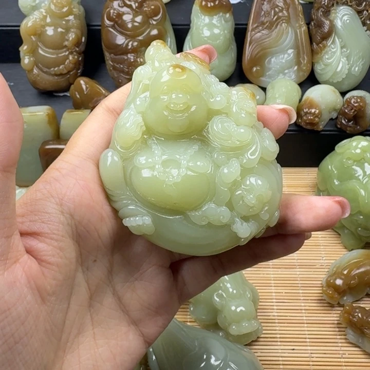 谨***言未镶嵌和田玉把件