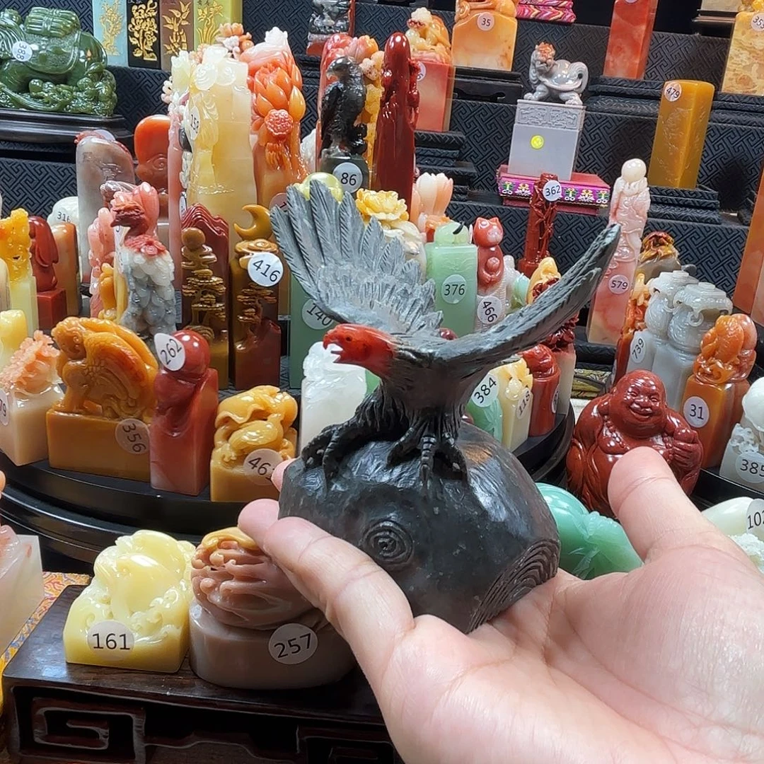 印石寿山石展翅高飞