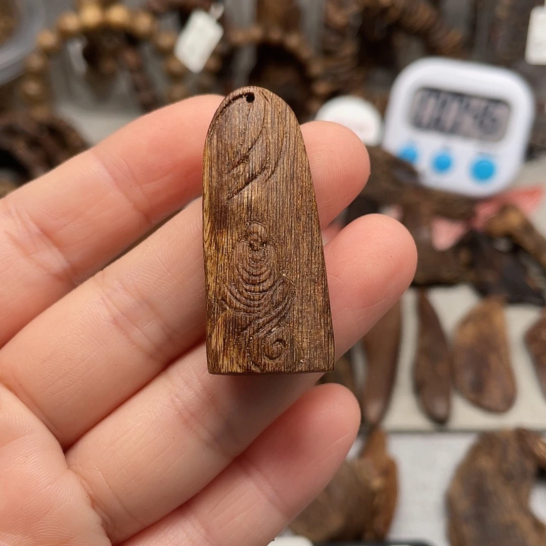 沉香沉香碎屑柬埔寨菩萨棋沉水