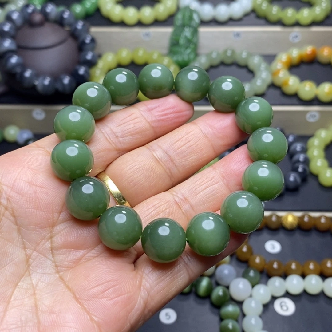 和田玉未镶嵌手串