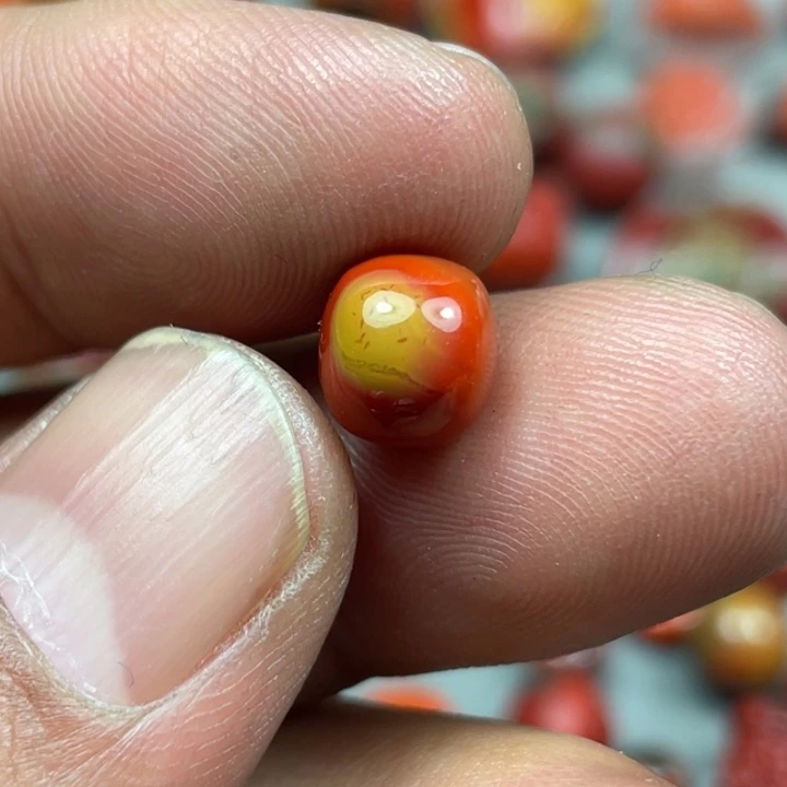 南红玛瑙未镶嵌老型