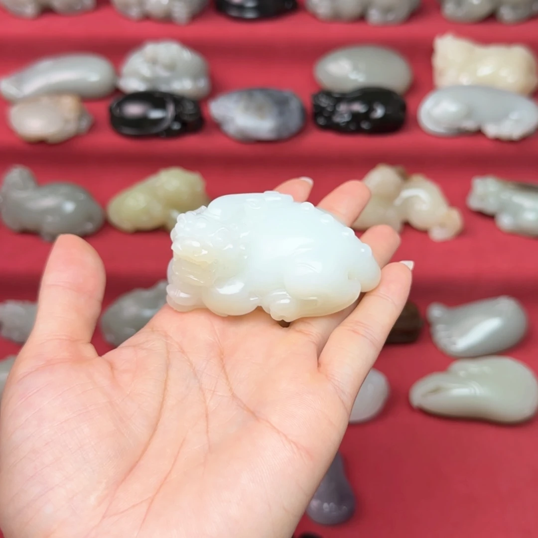 未镶嵌和田玉（糖玉）把件暴****肉