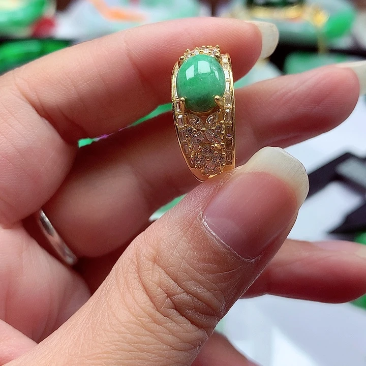 翡翠银S925镶嵌颈饰翡翠