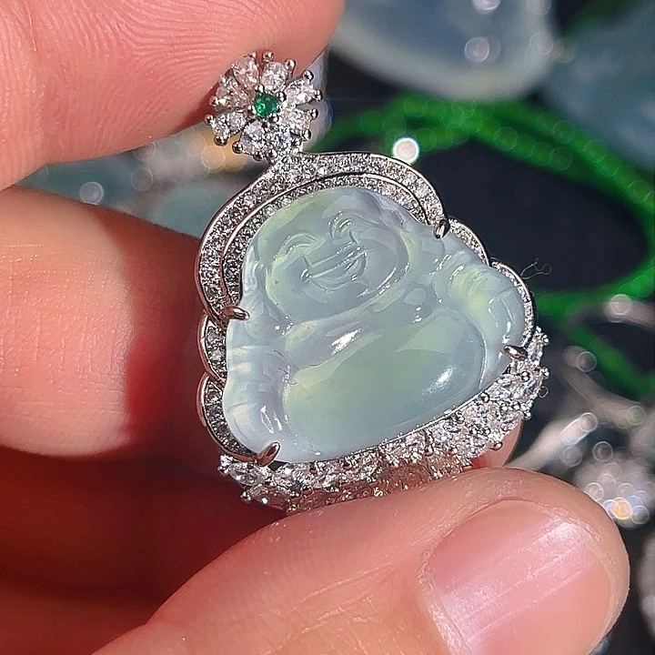 翡翠颈饰未镶嵌6666677777,