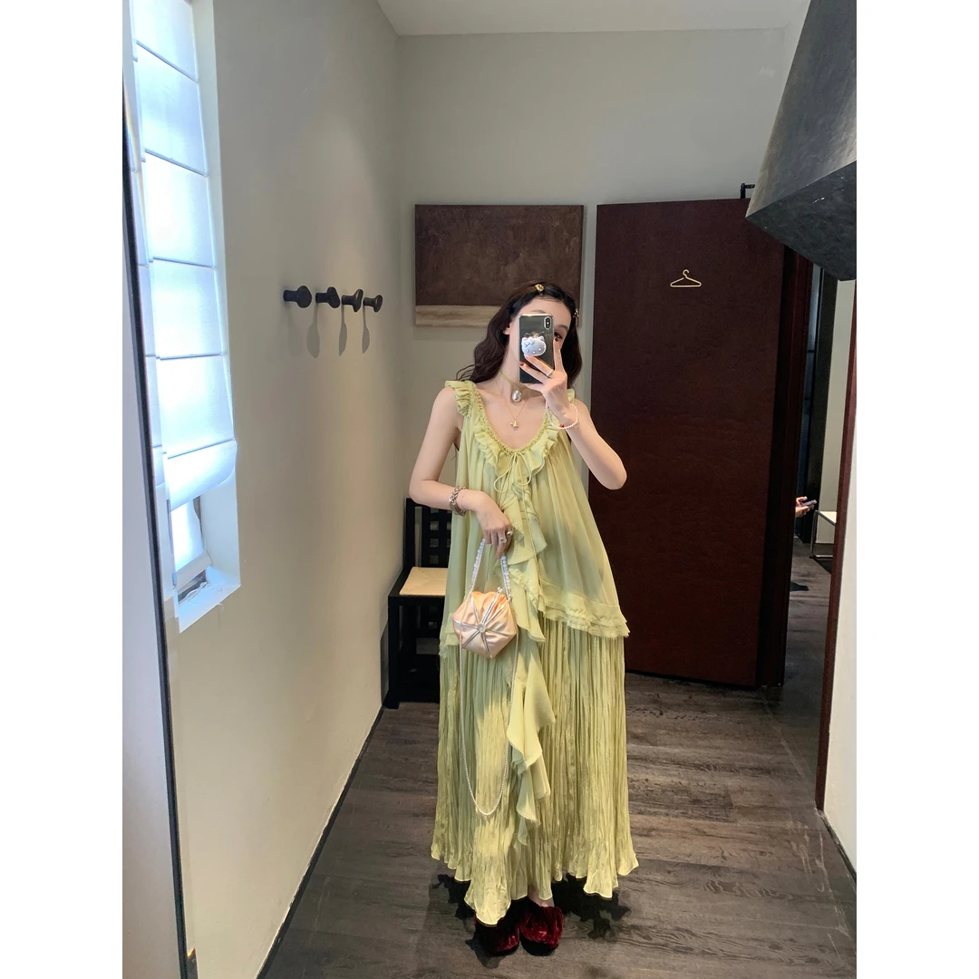 le rouge周美美 漫野绿意龙蒿绿繁复褶皱荷叶花边小飞袖连衣裙