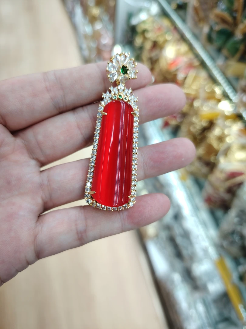 正品天然玉髓中国红豪镶款无事牌吊坠