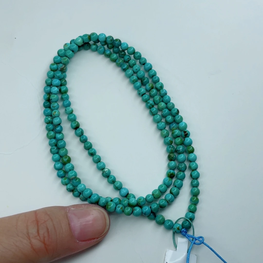 绿松石颈饰未镶嵌