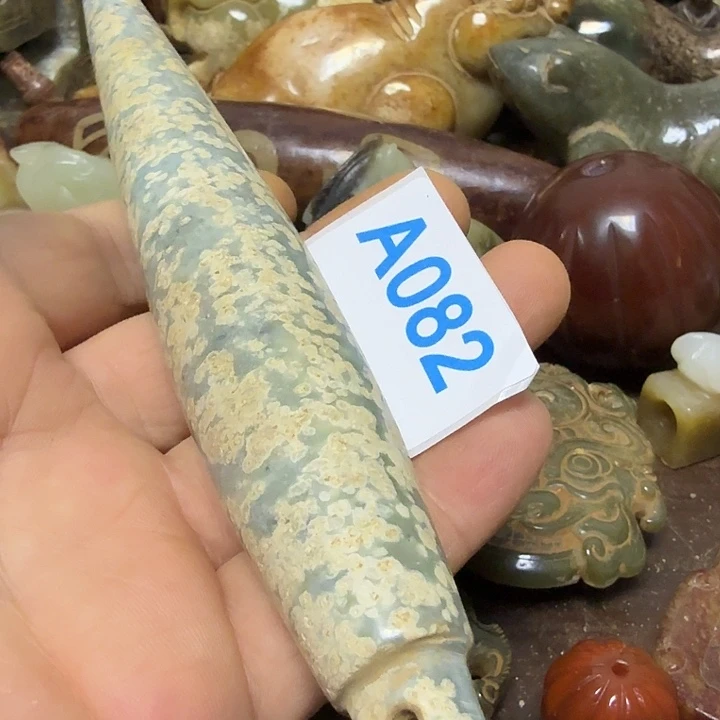 赐***我和田玉未镶嵌颈饰