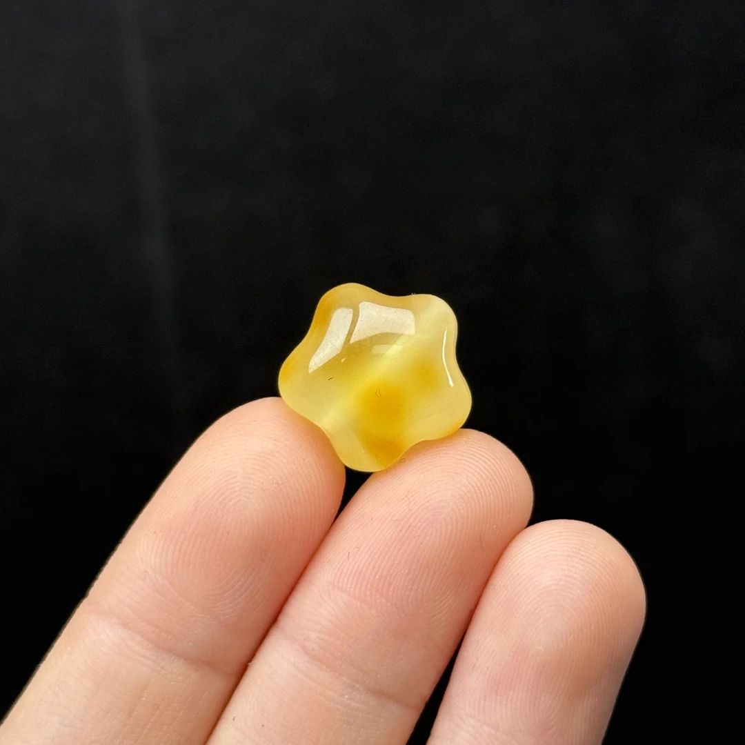 K1234天然原矿蜜蜡 立体星星15.8*10.9mm 支持鉴定 假一罚十