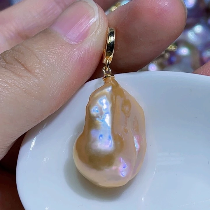 颈饰未镶嵌淡水珍珠