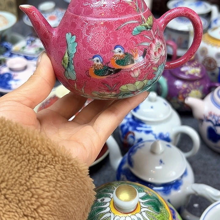 景德镇的陶瓷工艺也在