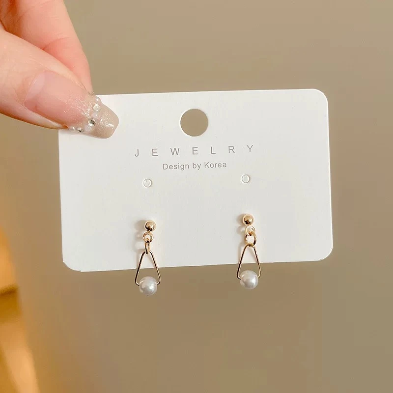 合金耳饰 9小珍珠耳钉88245F香槟金气质简约小众三角珍珠耳钉