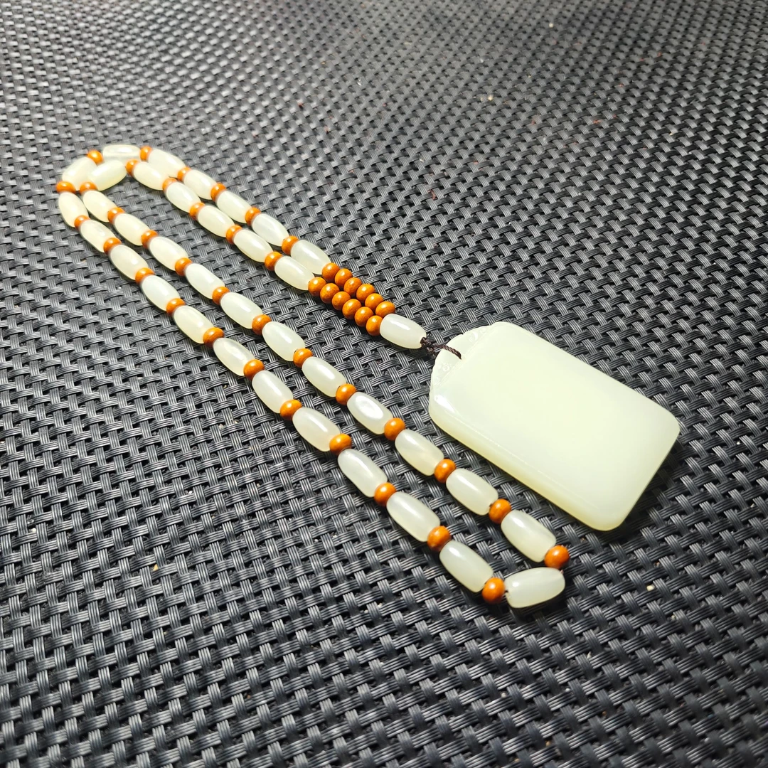 铸之以诚.品质永恒+多样性发货其一+正装平安无事牌加套链