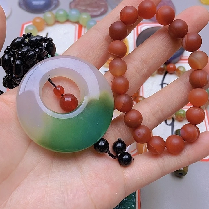 【闪购商品】玛瑙/玉髓未镶嵌珠宝半成品淡**水